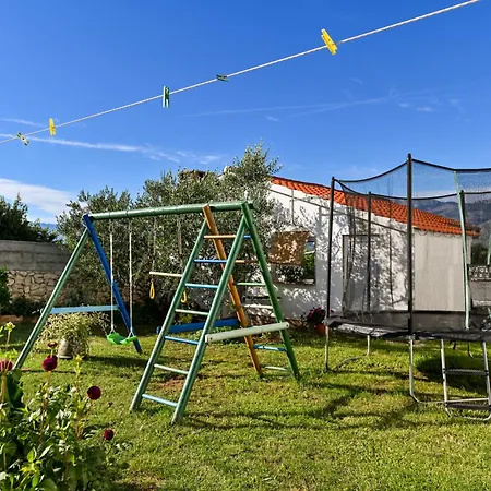 Villa House Diadora *